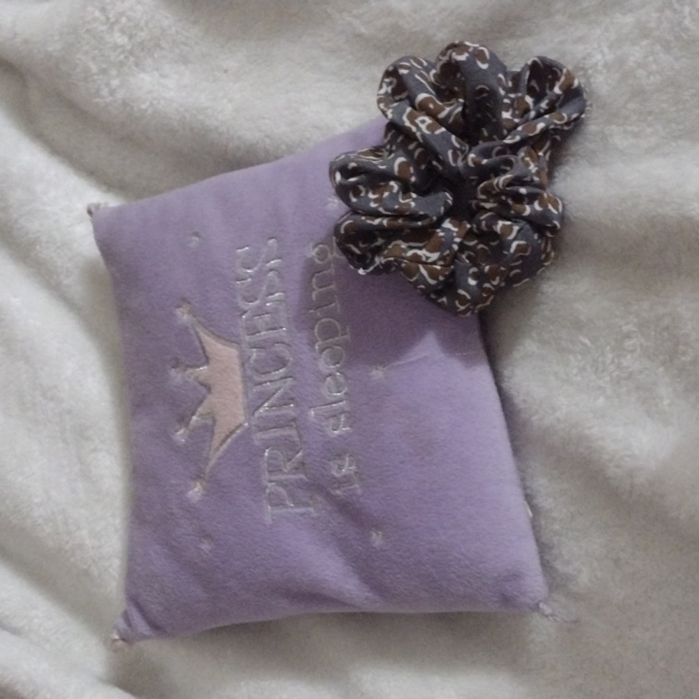 A pillow never been used